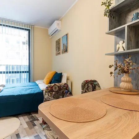Apartment Urban Escape ①